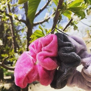 Luxurious velvet scrunches!!!!
